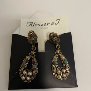 Pretty Italian earrings from Alcozer & J.